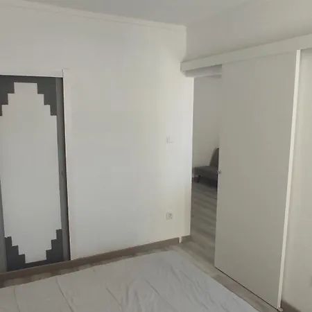 Appartement 1 Quarto, Varanda, Praia, Acessos, Prestige For