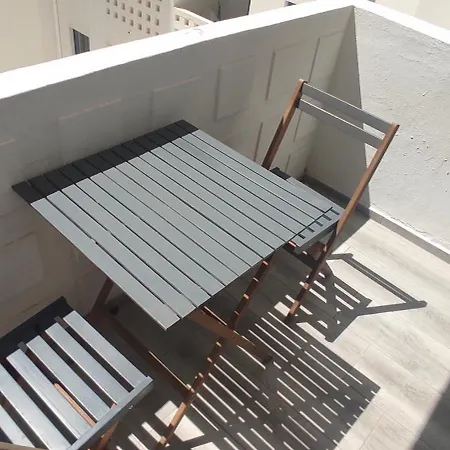 1 Quarto, Varanda, Praia, Acessos, Prestige For